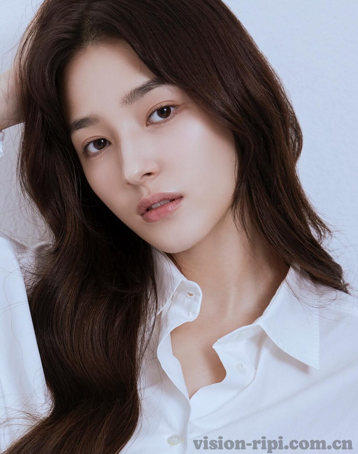 人妻初体验-初探人妻的细腻世界，一场心灵的觉醒与成长